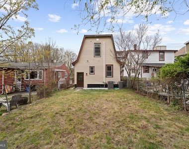 255 S 6th Avenue - Photo Thumbnail 25