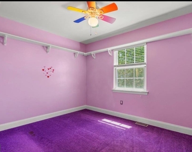 64 Hampton Gate Drive - Photo Thumbnail 8