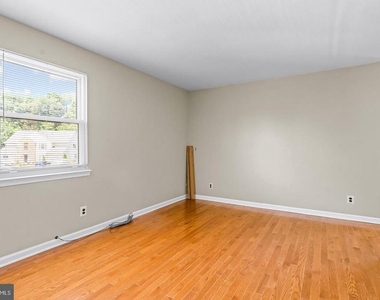 68 Franklin Drive - Photo Thumbnail 24