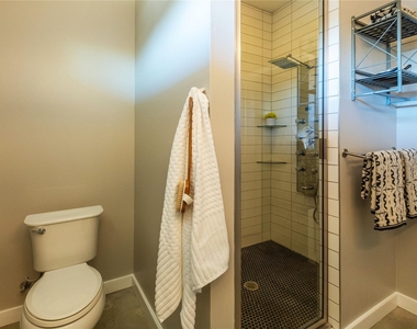 7601 Bethune Ave - Photo Thumbnail 14