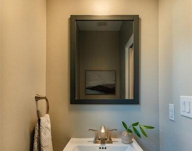 7601 Bethune Ave - Photo Thumbnail 16