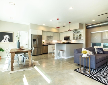 7601 Bethune Ave - Photo Thumbnail 2