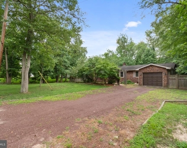 51 Christopher Mill Road - Photo Thumbnail 2