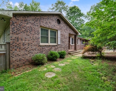 51 Christopher Mill Road - Photo Thumbnail 5