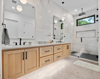 1204 Brentwood St - Photo Thumbnail 23