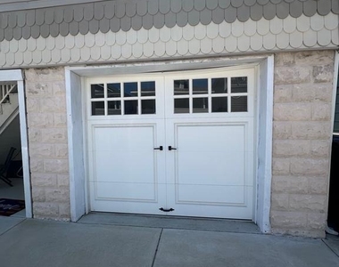 202 N Sacramento Avenue - Photo Thumbnail 12