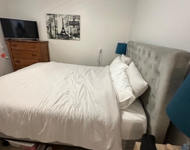 202 N Sacramento Avenue - Photo Thumbnail 82