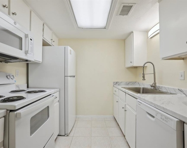 2401 Leon St - Photo Thumbnail 12