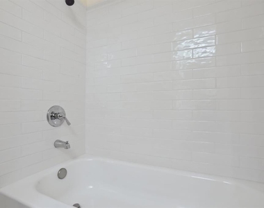 2401 Leon St - Photo Thumbnail 24