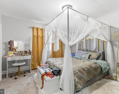 3861 26th Avenue - Photo Thumbnail 5