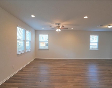 12110 Tolson Dr - Photo Thumbnail 12
