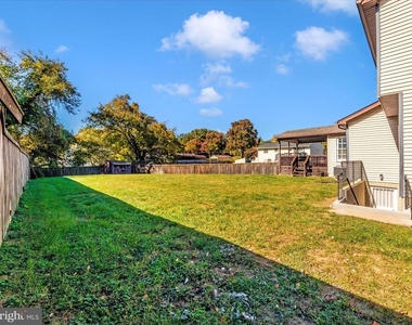408 Willow Hill - Photo Thumbnail 24
