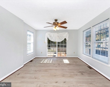 408 Willow Hill - Photo Thumbnail 2