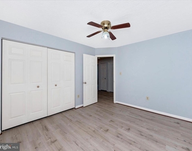 408 Willow Hill - Photo Thumbnail 14