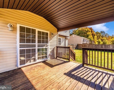 408 Willow Hill - Photo Thumbnail 32