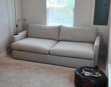 5441 Cedar Grove Drive - Photo Thumbnail 4