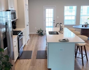 5441 Cedar Grove Drive - Photo Thumbnail 13