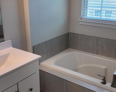 5441 Cedar Grove Drive - Photo Thumbnail 16