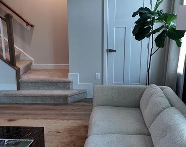 5441 Cedar Grove Drive - Photo Thumbnail 7