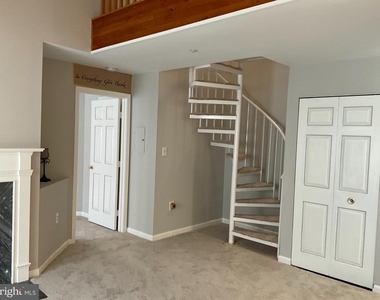 9808 Lake Pointe Court - Photo Thumbnail 26