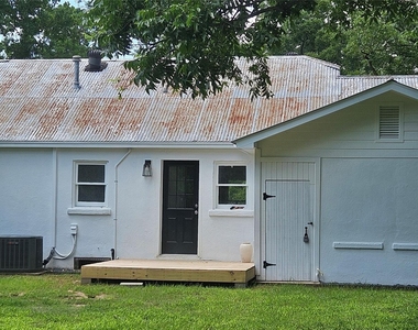 505 Colorado St - Photo Thumbnail 16