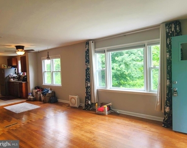 5301 Powhatan Street - Photo Thumbnail 6