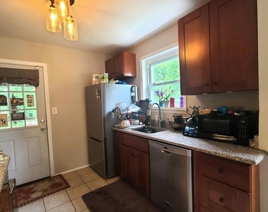 5301 Powhatan Street - Photo Thumbnail 7