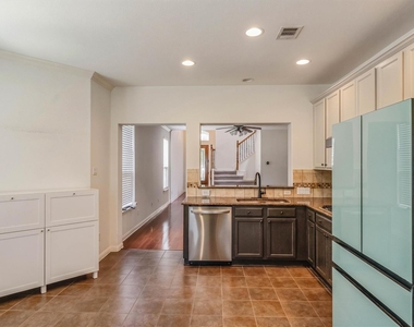 7320 Colina Vista Loop - Photo Thumbnail 10