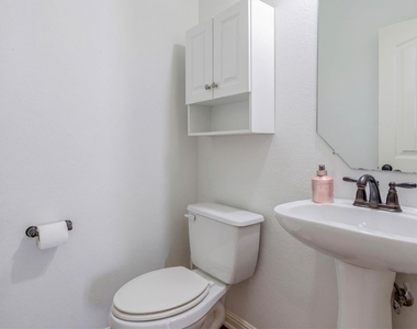 7320 Colina Vista Loop - Photo Thumbnail 19