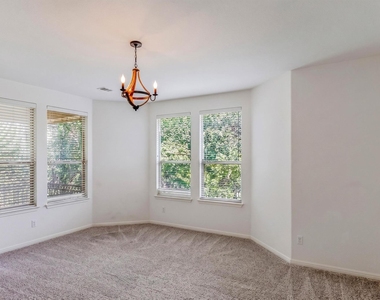 7320 Colina Vista Loop - Photo Thumbnail 25