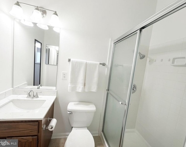 10508 Smithy Court - Photo Thumbnail 4