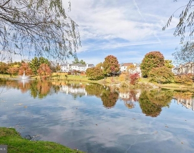 10508 Smithy Court - Photo Thumbnail 20