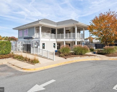 10508 Smithy Court - Photo Thumbnail 11