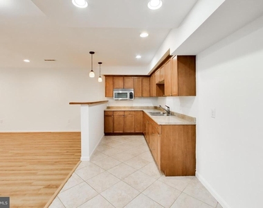 12015 Montrose Village Terrace - Photo Thumbnail 49