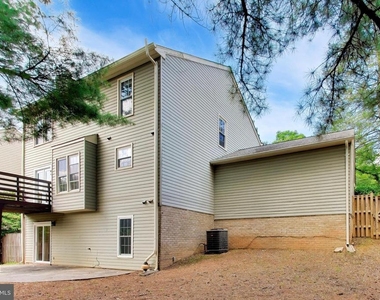 12015 Montrose Village Terrace - Photo Thumbnail 59
