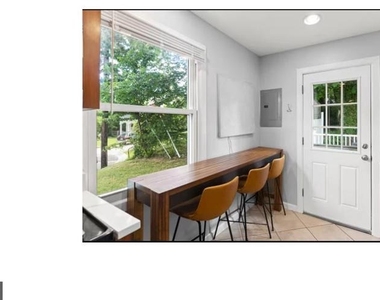 2 Burgundy Court - Photo Thumbnail 8