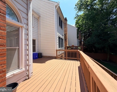 7418 Crestberry Lane - Photo Thumbnail 58