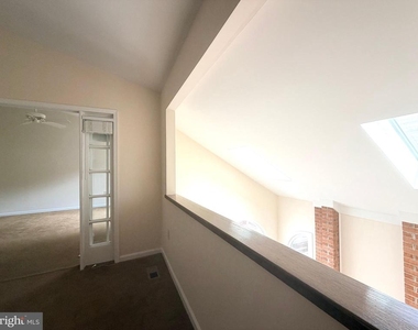 7418 Crestberry Lane - Photo Thumbnail 28