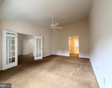 7418 Crestberry Lane - Photo Thumbnail 26
