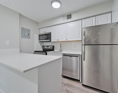 1200 Banister Ln - Photo Thumbnail 9
