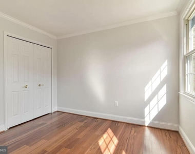 10127 Crestberry Place - Photo Thumbnail 25