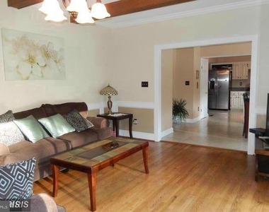 5512 Massachusetts Avenue - Photo Thumbnail 26