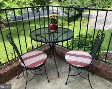 5512 Massachusetts Avenue - Photo Thumbnail 1
