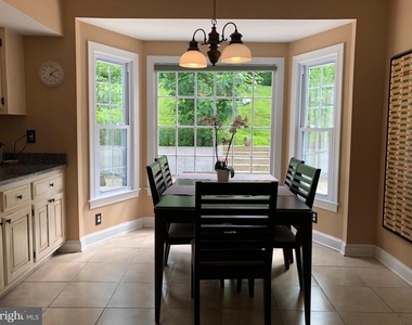 5512 Massachusetts Avenue - Photo Thumbnail 13