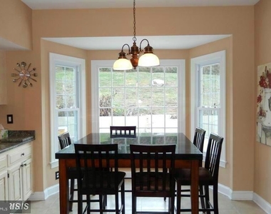 5512 Massachusetts Avenue - Photo Thumbnail 28