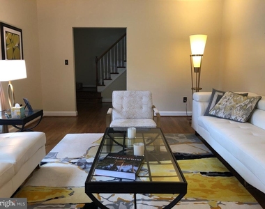 5512 Massachusetts Avenue - Photo Thumbnail 5