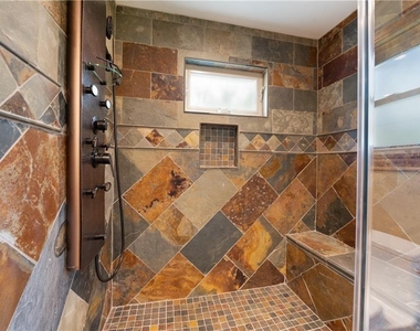 1300 Lipan Trl - Photo Thumbnail 13