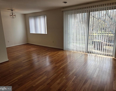 10432 Rockville Pike - Photo Thumbnail 3