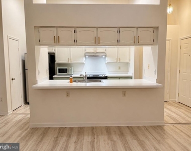 2601 Camelback Lane - Photo Thumbnail 5