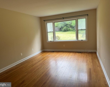 1707 Merrifields Drive - Photo Thumbnail 20